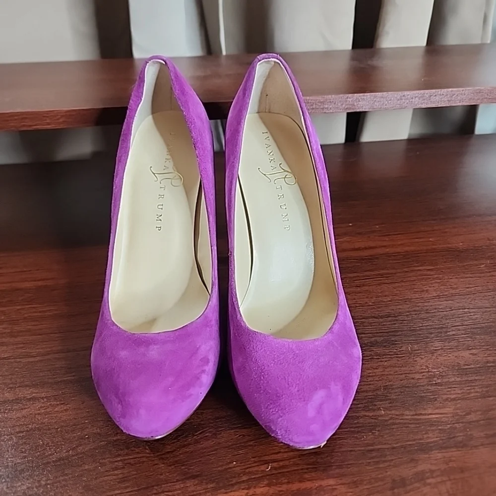 Ivanka Trump Purple pumps. Size 7